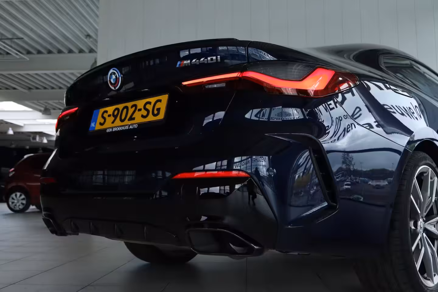 BMW 4-serie Coupé M440i xDrive High Executive M-Pro | NL-Auto | Cruise Control | Schuifdak | Harman & Kardon