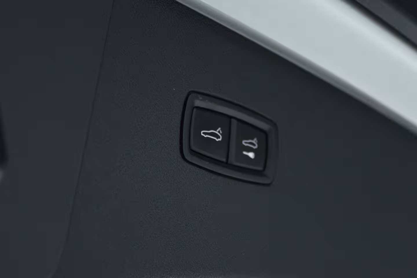 Porsche Cayenne Coupé 3.0 E-Hybrid | Sportdesign | Sportchrono | Adapt. Cruise | Softclose | 4-Wielsturing | Tre