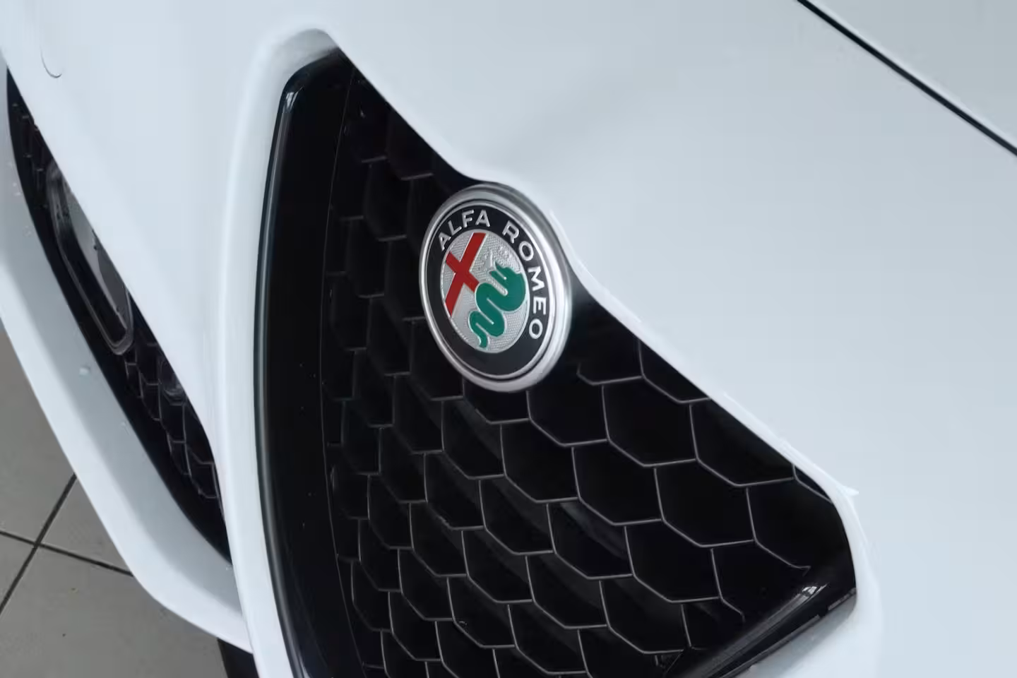 Alfa Romeo Giulia 2.0 T Veloce AWD | Adapt. Cruise | Schuifdak | Camera | Memory | Elektr. Stoelen | Memory