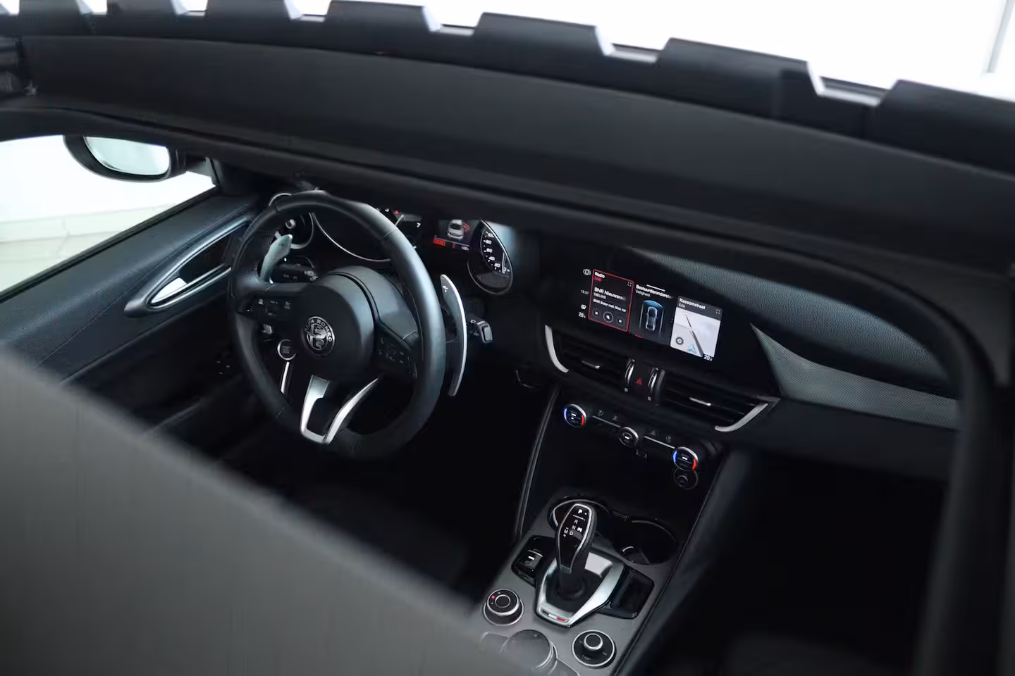 Alfa Romeo Giulia 2.0 T Veloce AWD | Adapt. Cruise | Schuifdak | Camera | Memory | Elektr. Stoelen | Memory