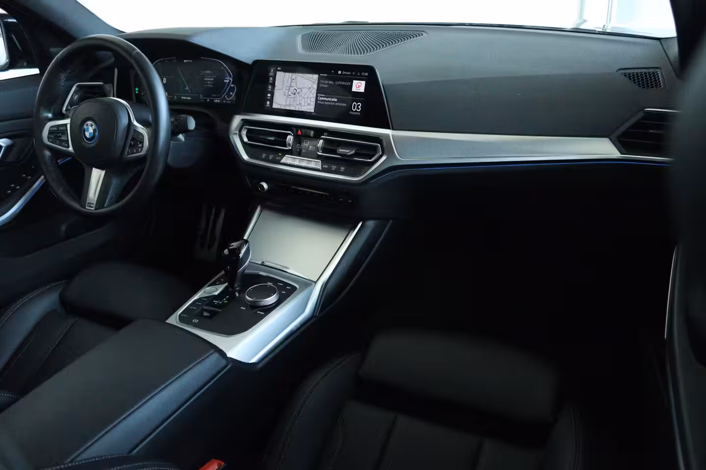 BMW 3-serie 320e Business Edition Plus M-Sport | 96% SoH | Cruise Control | Camera | Climate Control |
