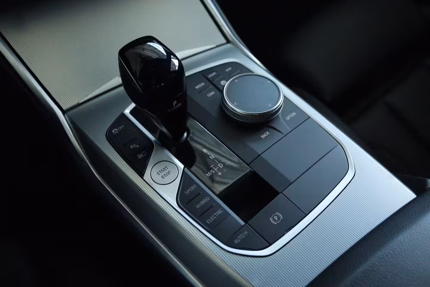 BMW 3-serie 320e Business Edition Plus M-Sport | 96% SoH | Cruise Control | Camera | Climate Control |