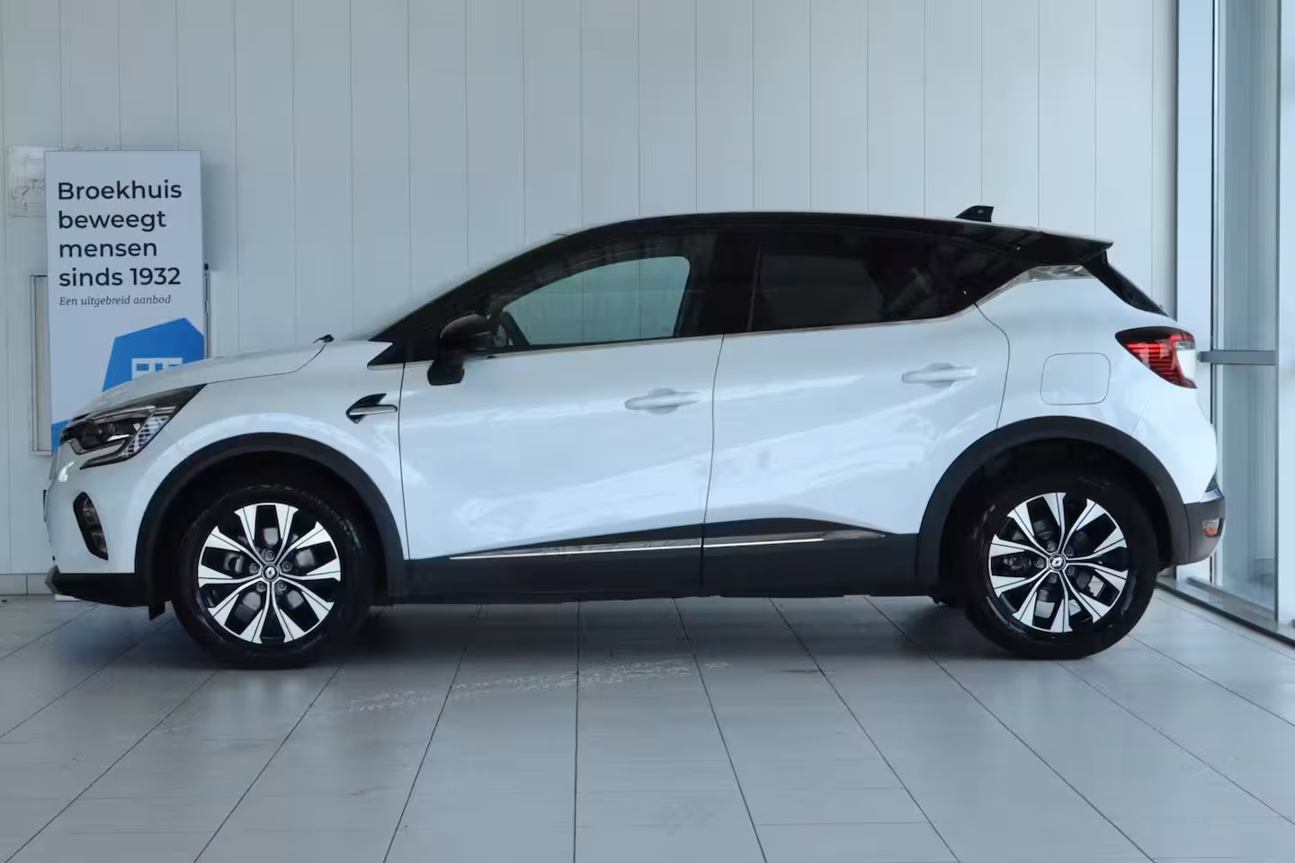 Renault Captur 1.6 E-Tech plug-in hybrid 160 techno | Cruise Control | Climate Control | Camera | Navigat
