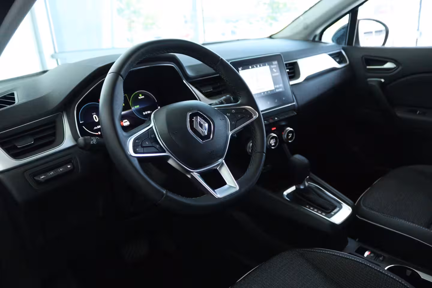 Renault Captur 1.6 E-Tech plug-in hybrid 160 techno | Cruise Control | Climate Control | Camera | Navigat