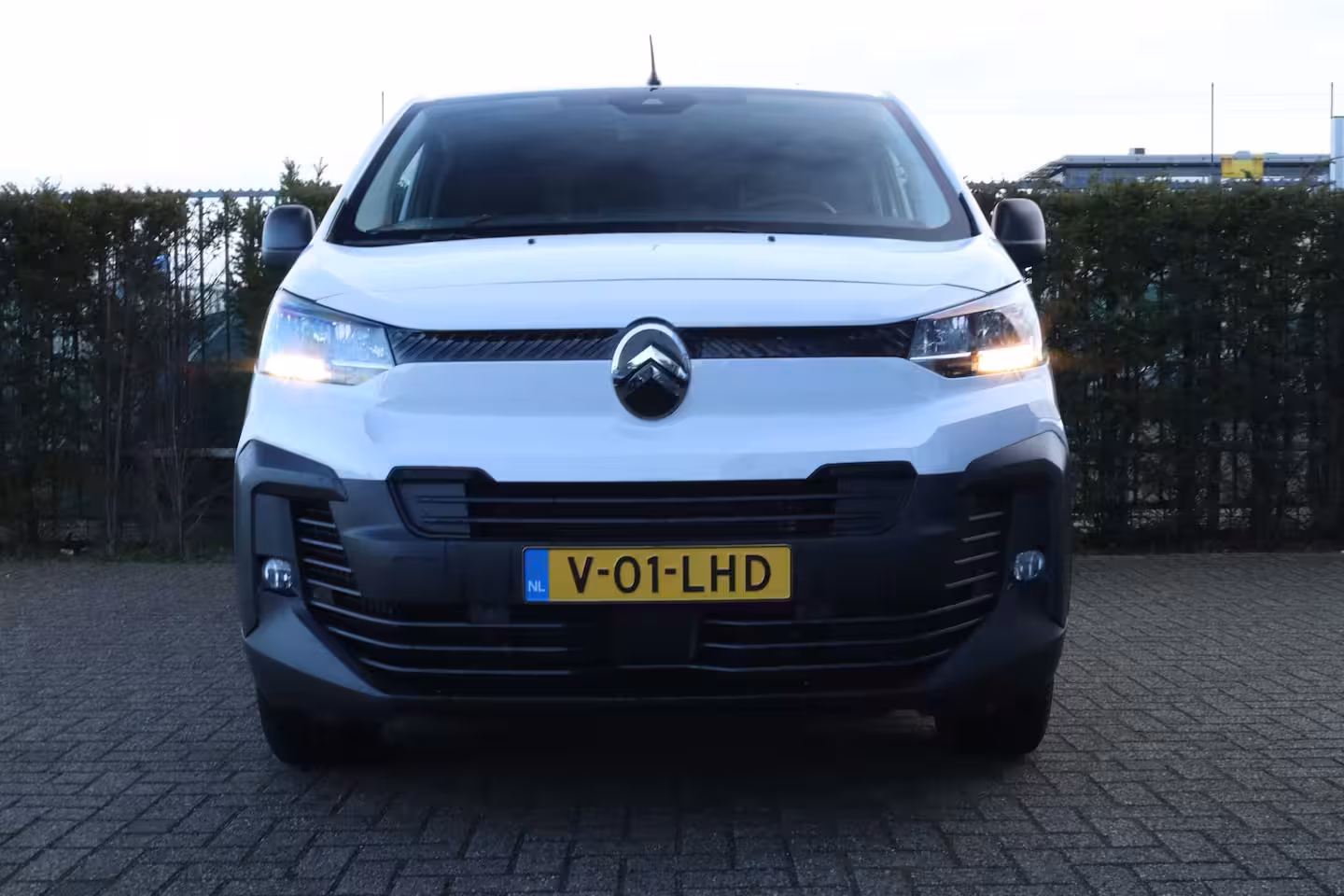 Citroën Jumpy 2.0 BlueHDI 145 L2 | Cruise Control | Achteruitrijcamera | PDC | Navi | Carplay | Dodehoek