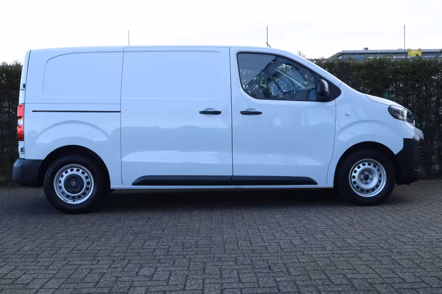 Citroën Jumpy 2.0 BlueHDI 145 L2 | Cruise Control | Achteruitrijcamera | PDC | Navi | Carplay | Dodehoek
