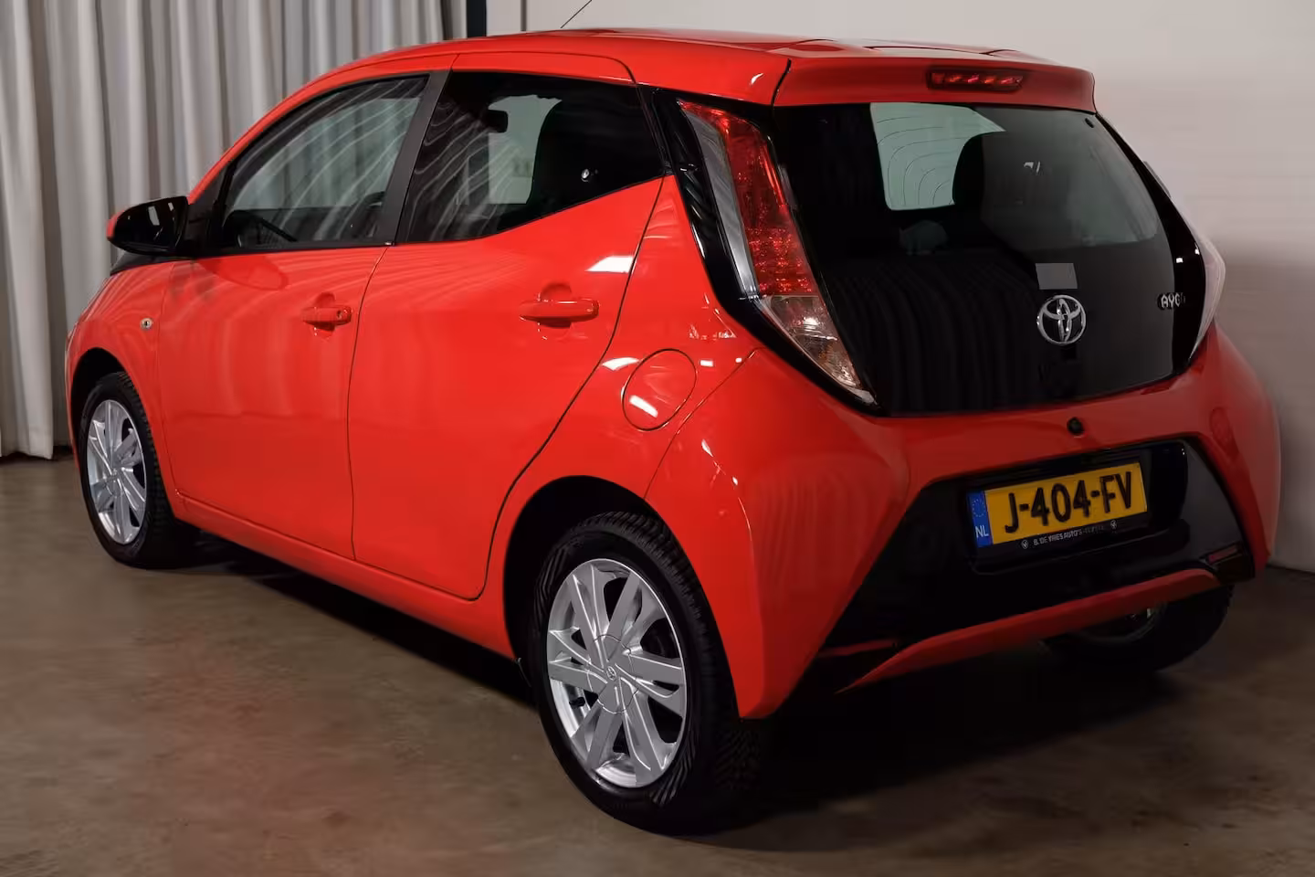 Toyota Aygo 1.0 VVT-i x-play