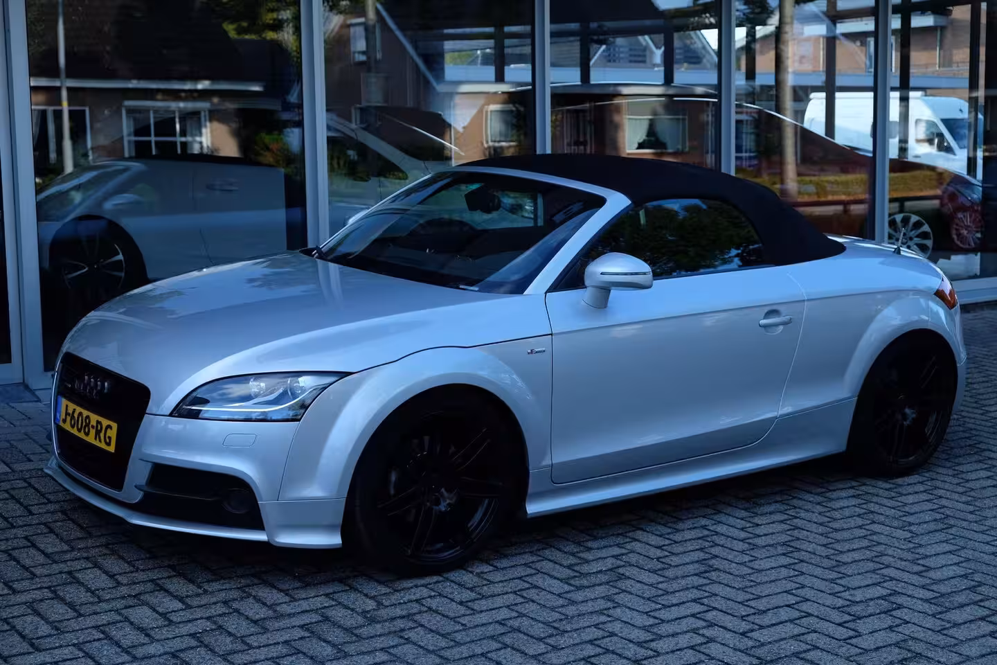Audi TT Roadster 2.0 TFSI quattro Pro Line S