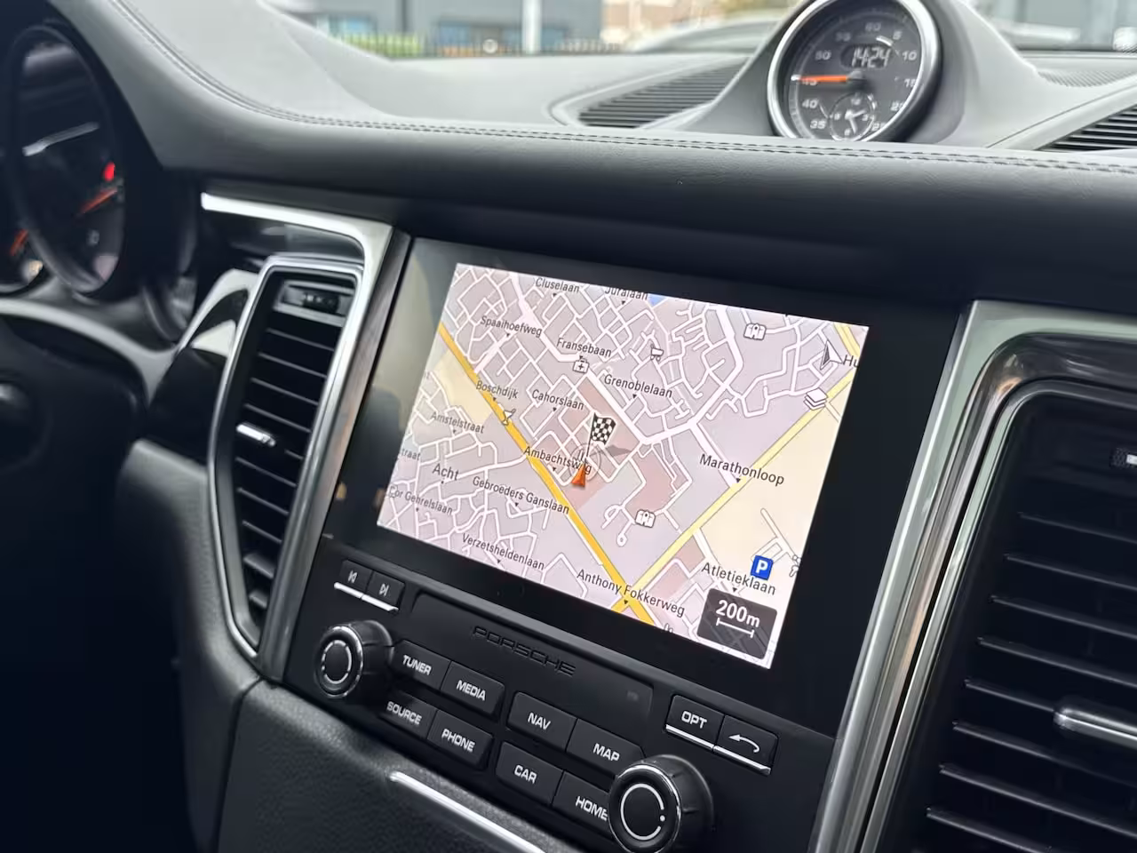 Porsche Macan GTS 3.0 V6 361pk PDK / Aut. Keramisch 21" Sportchrono 109dkm