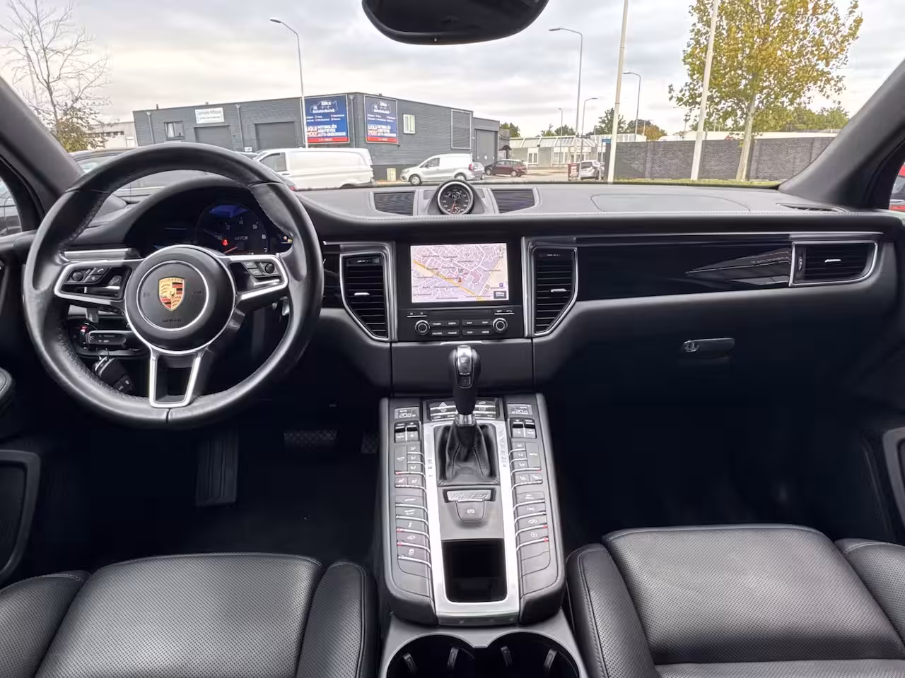 Porsche Macan GTS 3.0 V6 361pk PDK / Aut. Keramisch 21" Sportchrono 109dkm