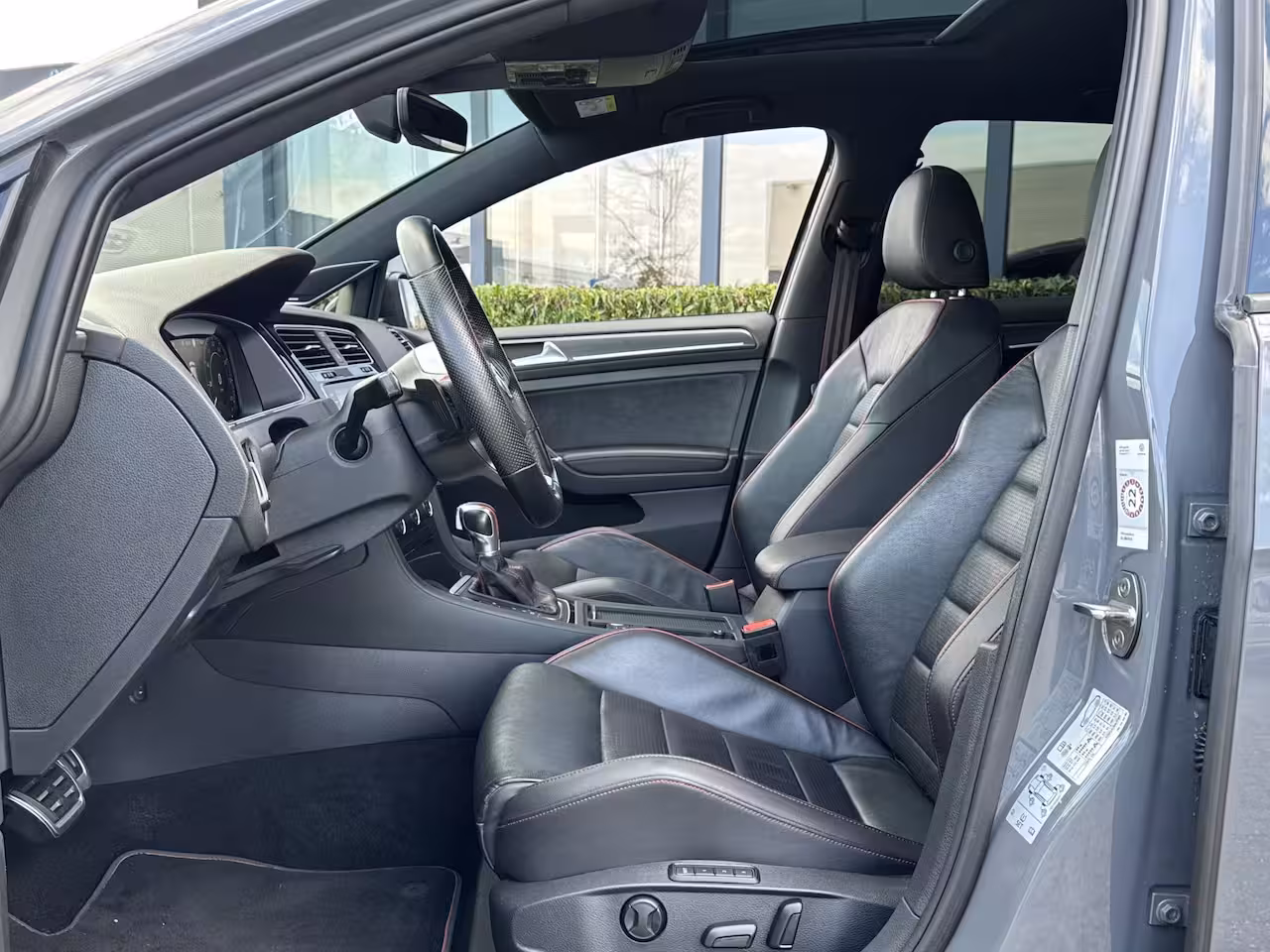 Volkswagen Golf 7, 5 GTI TCR 2.0 TSI 290pk DSG / Aut. Full Options Akapovic 93dkm