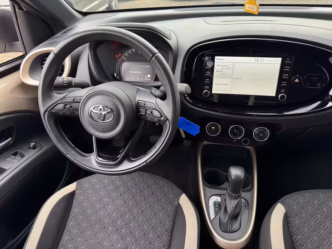 Toyota Aygo X 1.0 VVT-i S-CVT Pulse Automaat Camera CarPlay Garantie