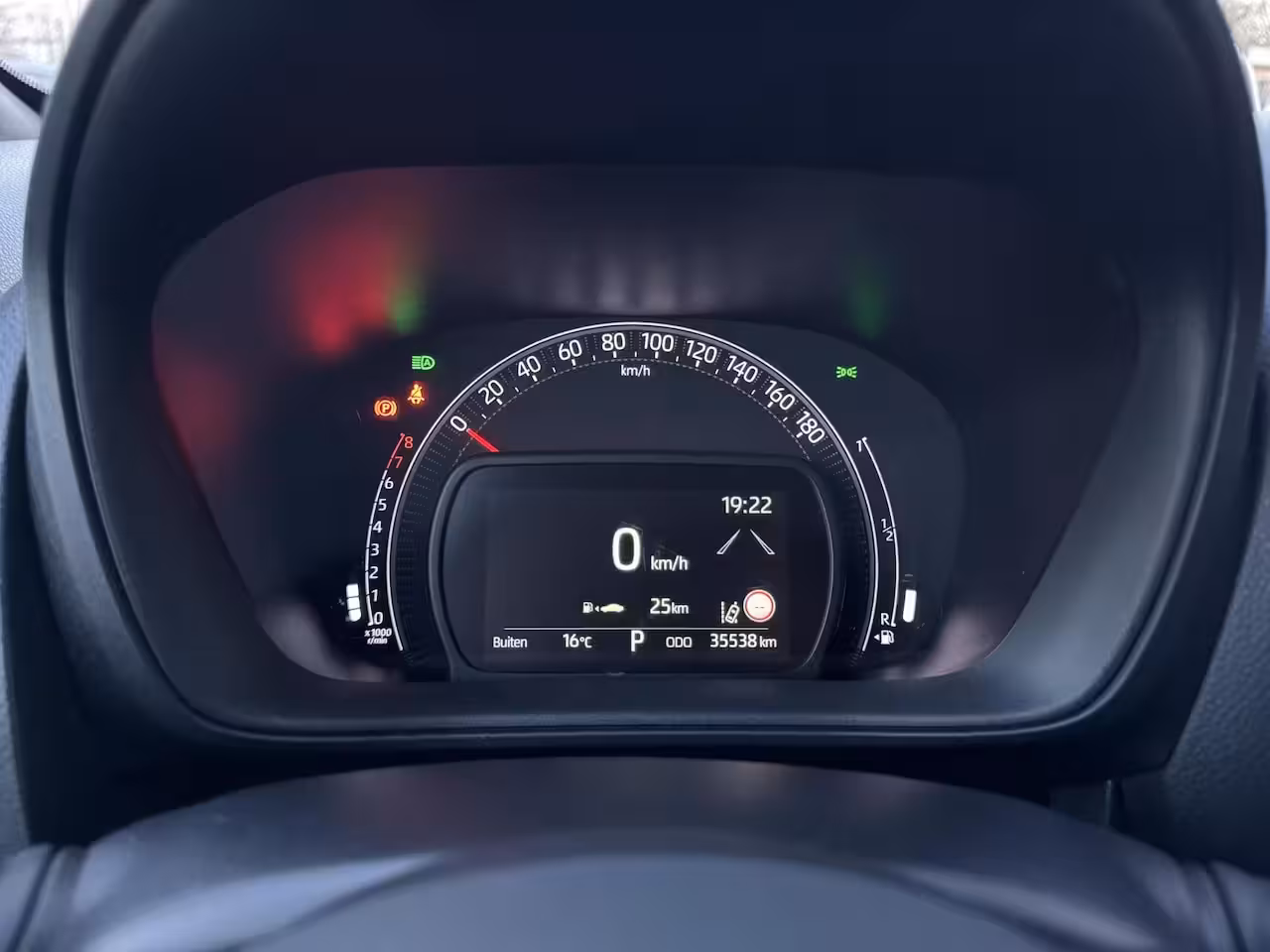 Toyota Aygo X 1.0 VVT-i S-CVT Pulse Automaat Camera CarPlay Garantie