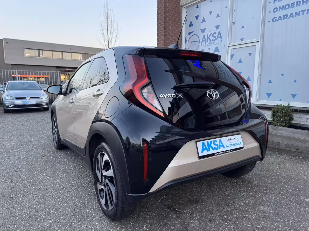Toyota Aygo X 1.0 VVT-i S-CVT Pulse Automaat Camera CarPlay Garantie