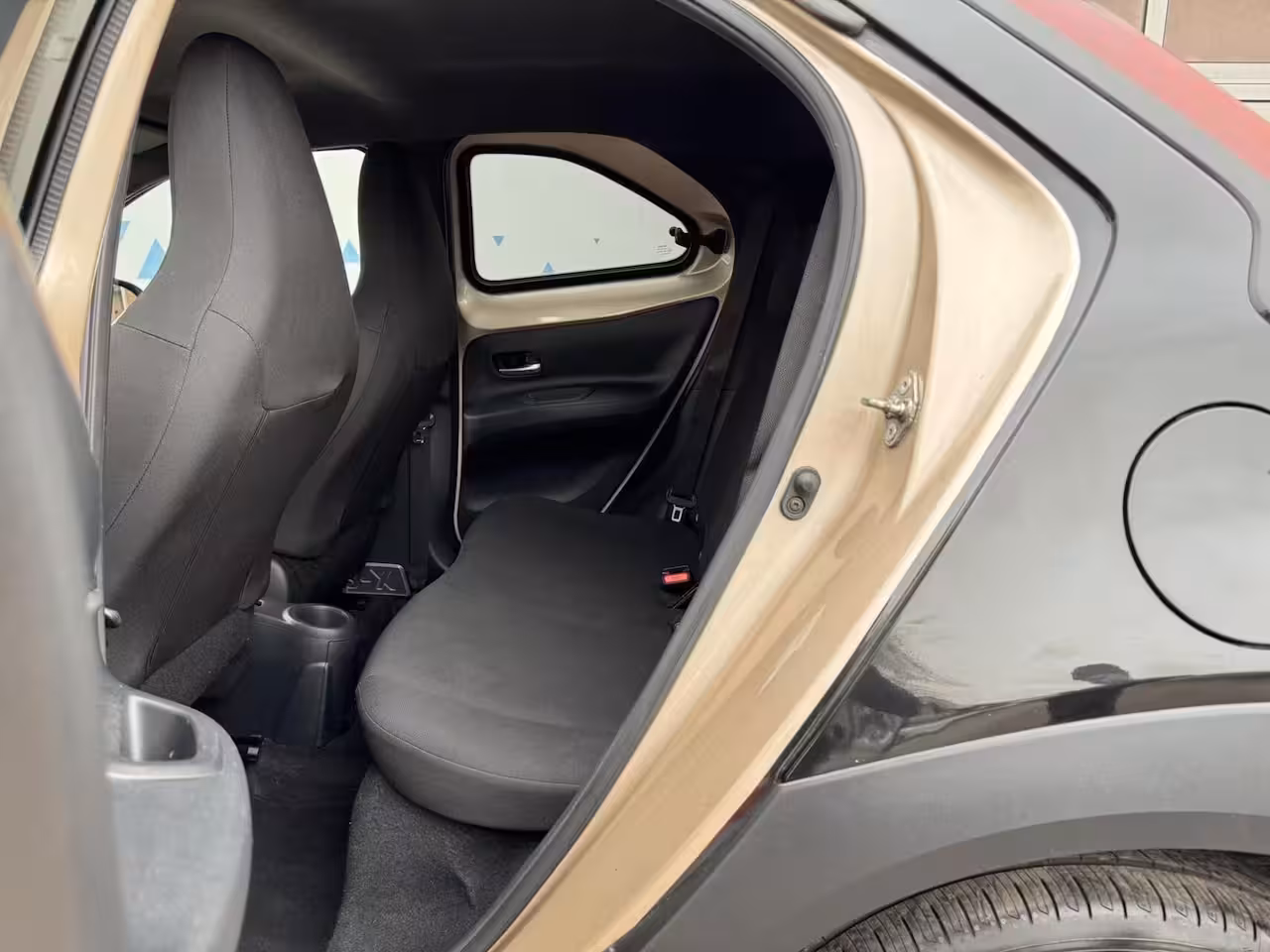 Toyota Aygo X 1.0 VVT-i S-CVT Pulse Automaat Camera CarPlay Garantie
