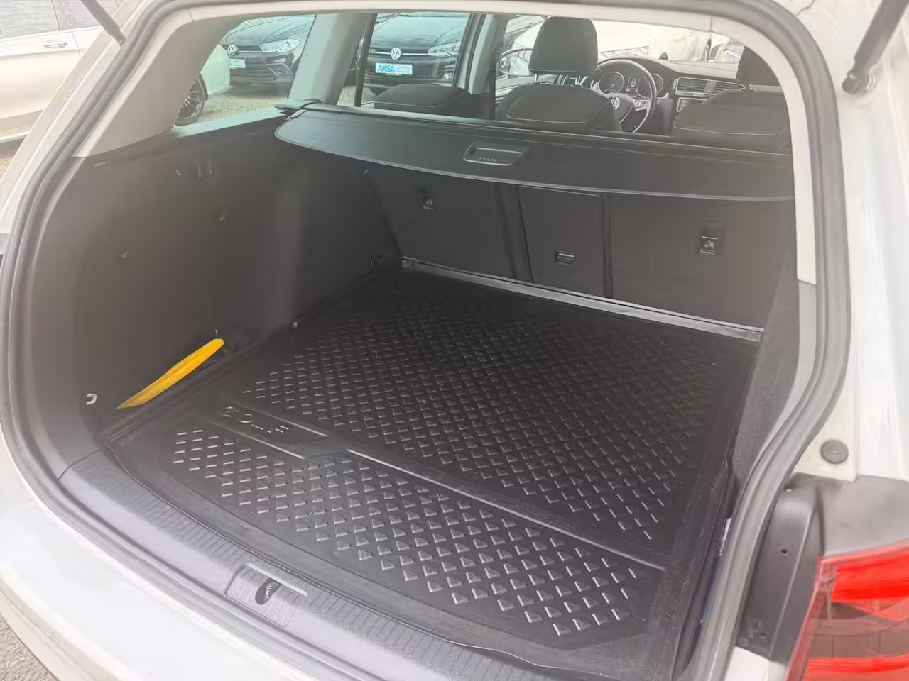 Volkswagen Golf Variant 1.4 TSI 150pk 2x R-Line DSG Carplay LED PDC Garantie