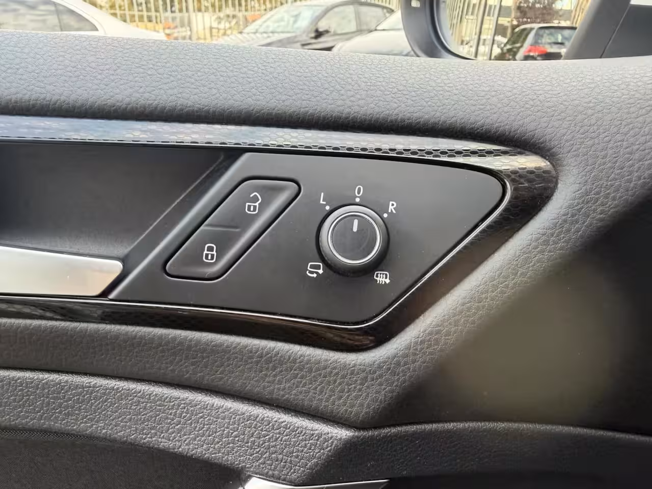 Volkswagen Golf Variant 1.4 TSI 150pk 2x R-Line DSG Carplay LED PDC Garantie