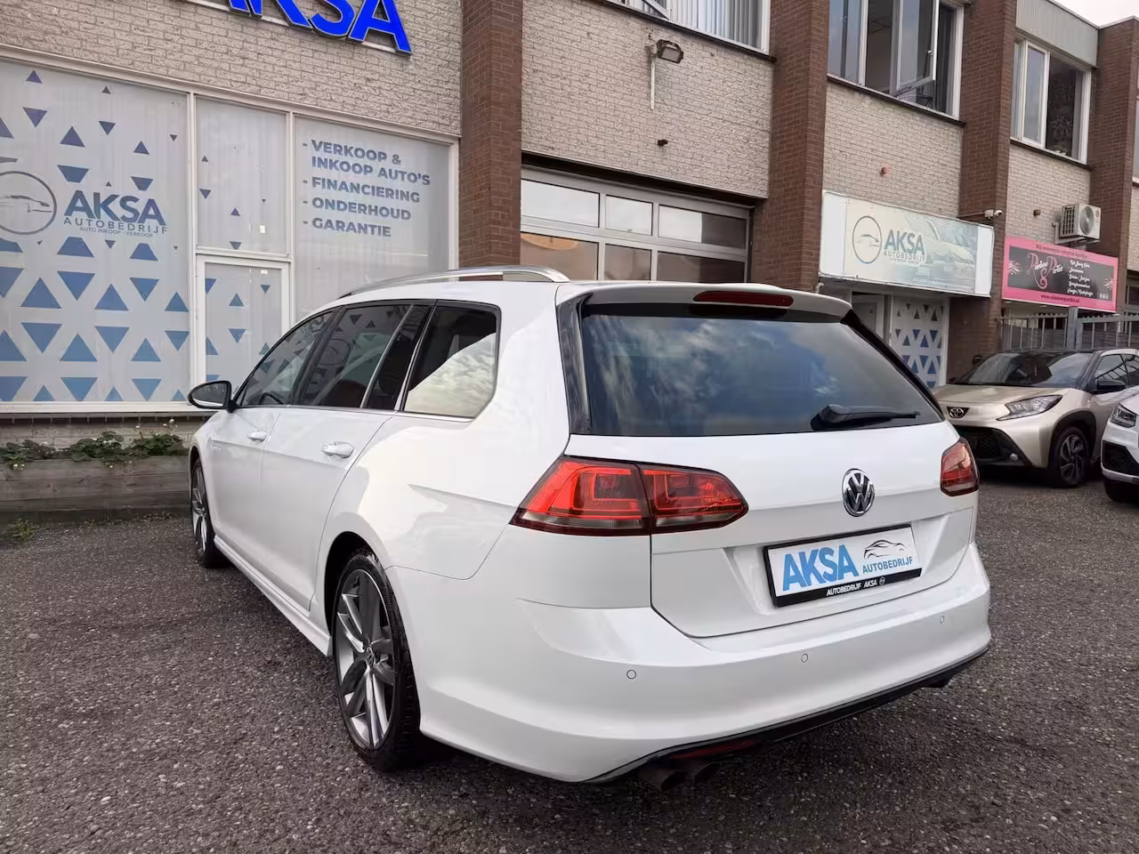 Volkswagen Golf Variant 1.4 TSI 150pk 2x R-Line DSG Carplay LED PDC Garantie