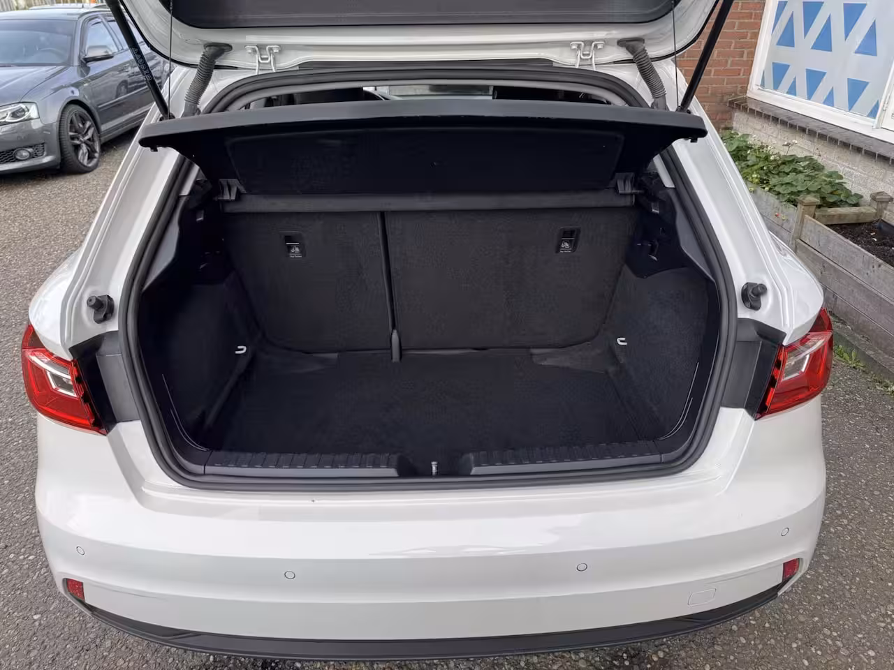 Audi A1 Sportback 25 TFSI Pro Line Lane assist Stlvw Garantie