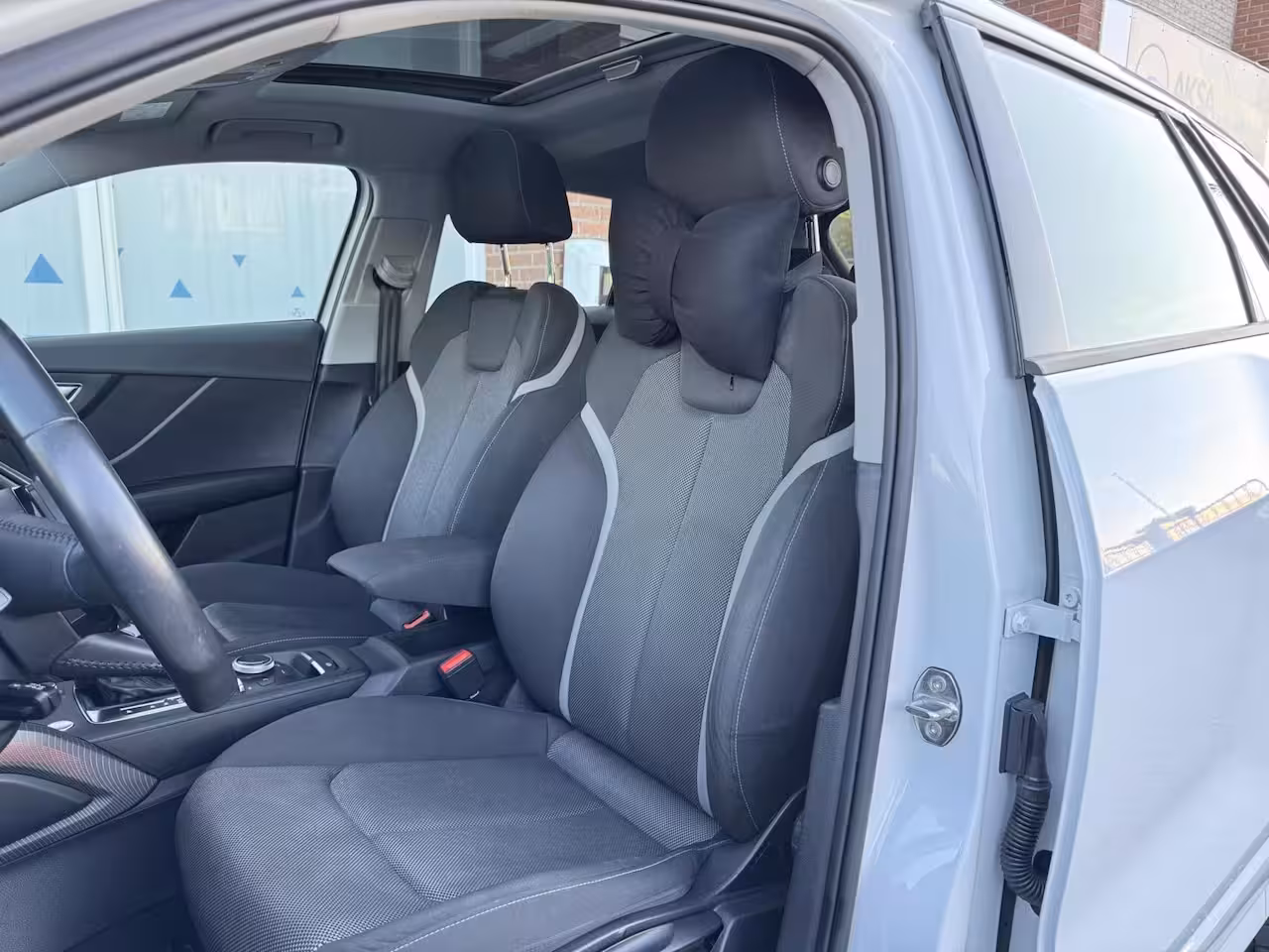 Audi Q2 1.4 TFSI 2x S-Line Pano S-Tronic Sfeerverlichting ACC LED Dynamic Keyless 19 inch Stlvw Ga
