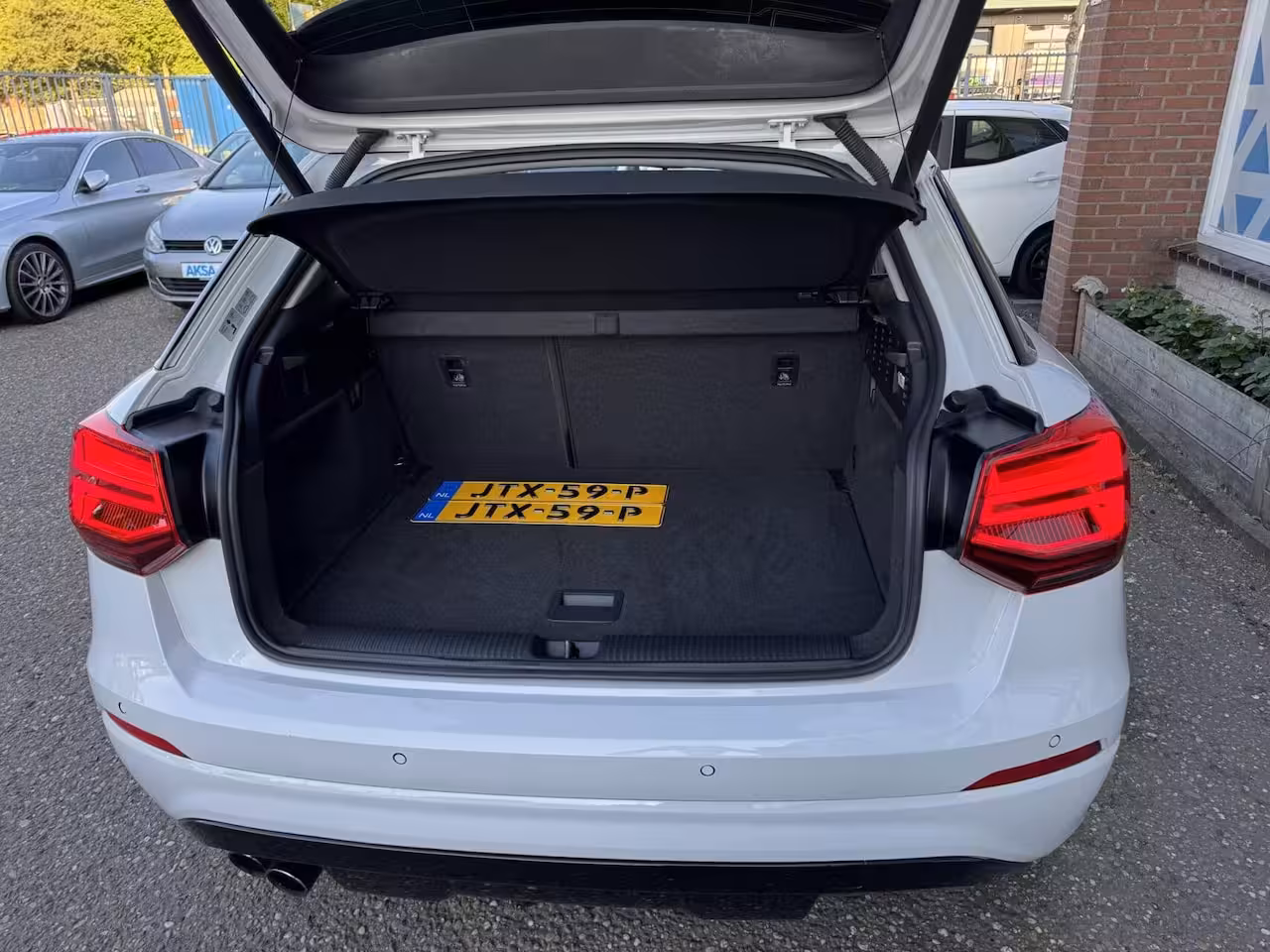 Audi Q2 1.4 TFSI 2x S-Line Pano S-Tronic Sfeerverlichting ACC LED Dynamic Keyless 19 inch Stlvw Ga