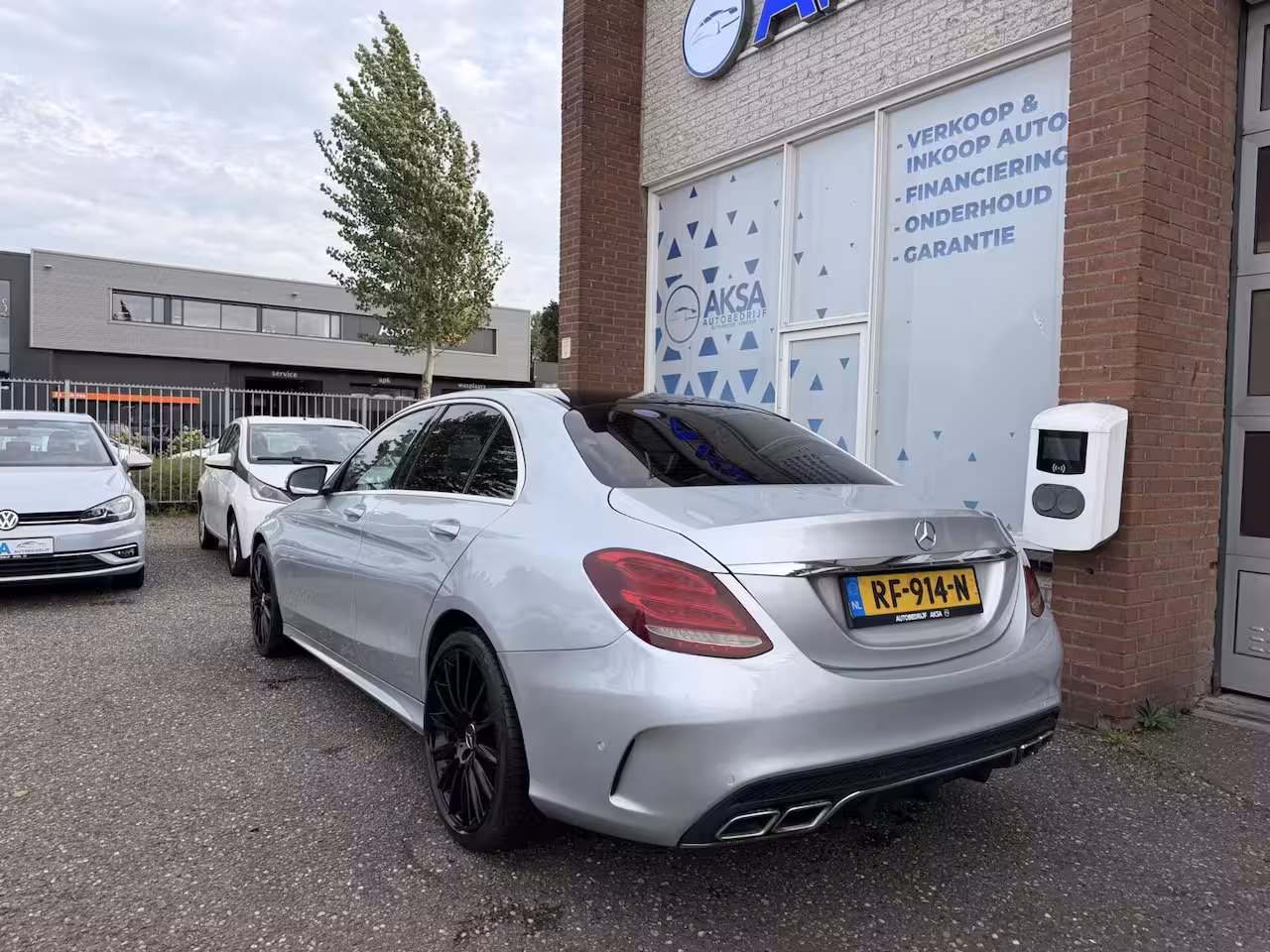 Mercedes-Benz C-klasse 200 Prestige Pano Camera Garantie Leder Blindspot Luchtvering