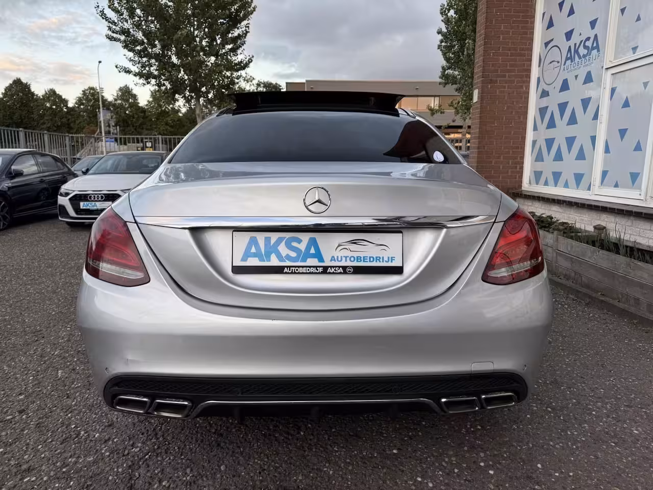 Mercedes-Benz C-klasse 200 Prestige Pano Camera Garantie Leder Blindspot Luchtvering