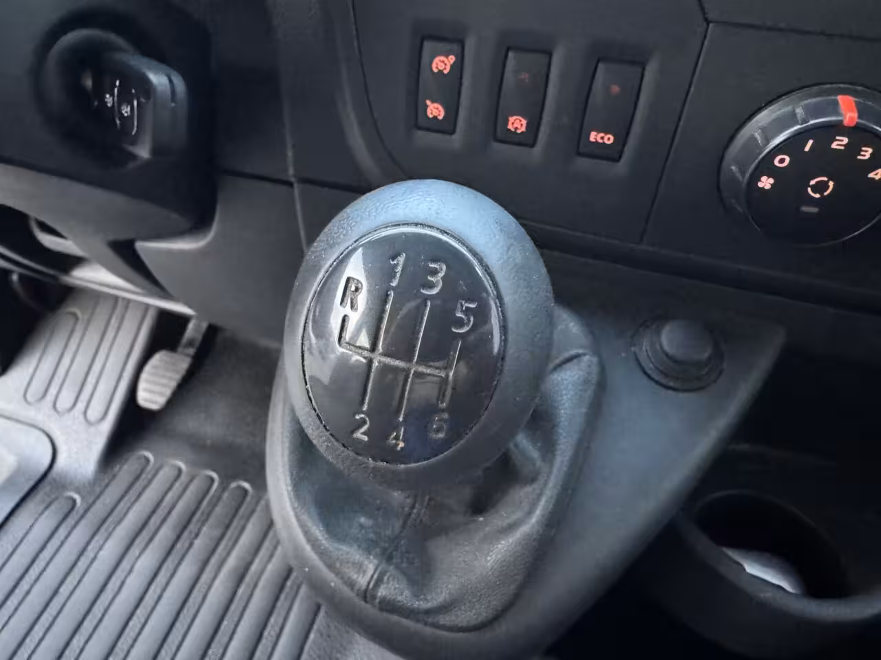 Renault Master bestel T35 2.3 dCi L3H2 Energy Dubbel Cabine Garantie