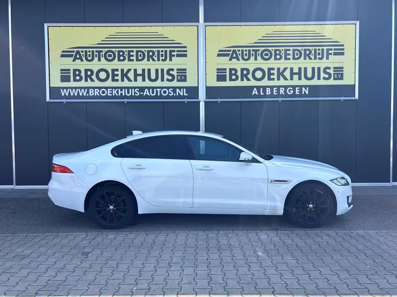 Jaguar XF Portfolio 2.0d