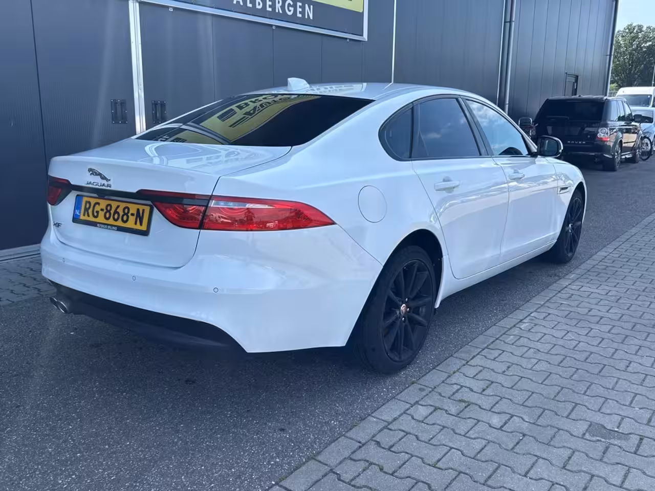 Jaguar XF Portfolio 2.0d