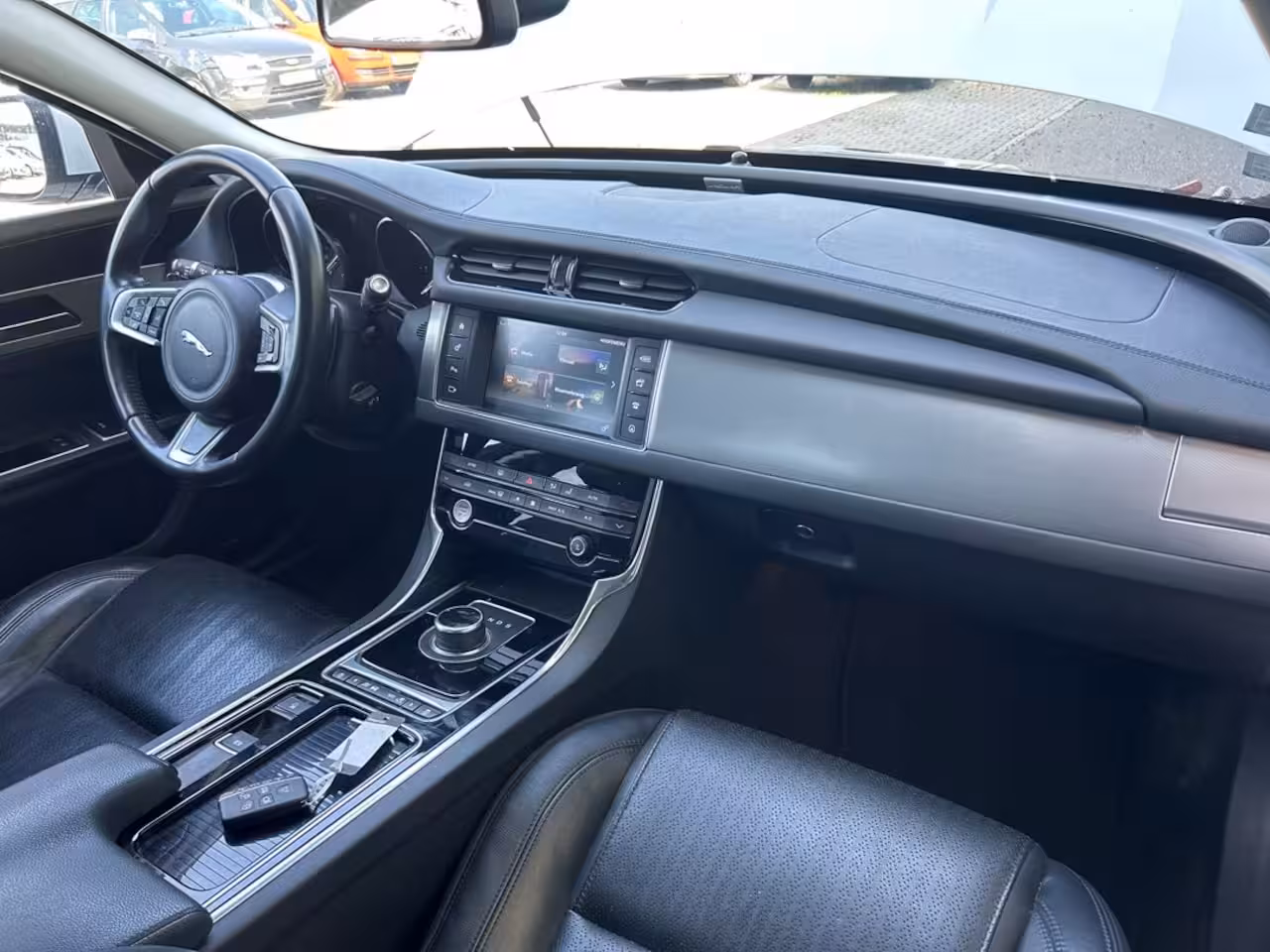 Jaguar XF Portfolio 2.0d