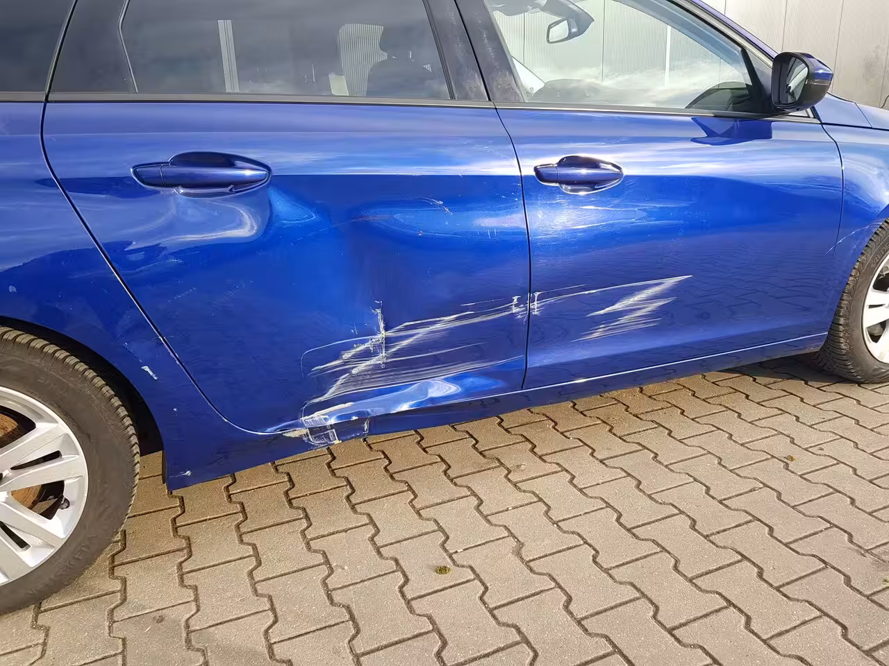 Peugeot 308 SW 1.2 PureTech Blue Lease Executive