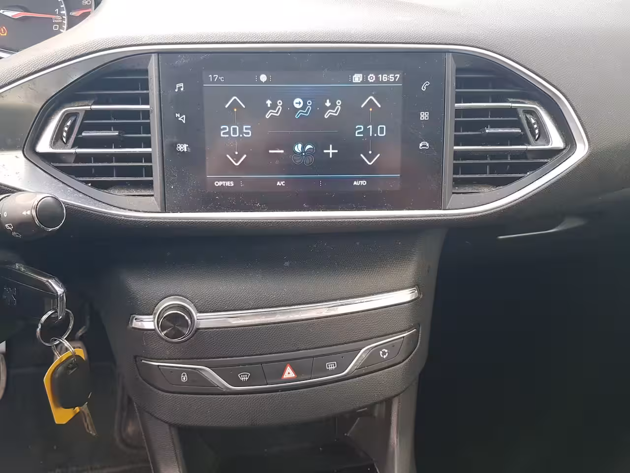 Peugeot 308 SW 1.2 PureTech Blue Lease Executive