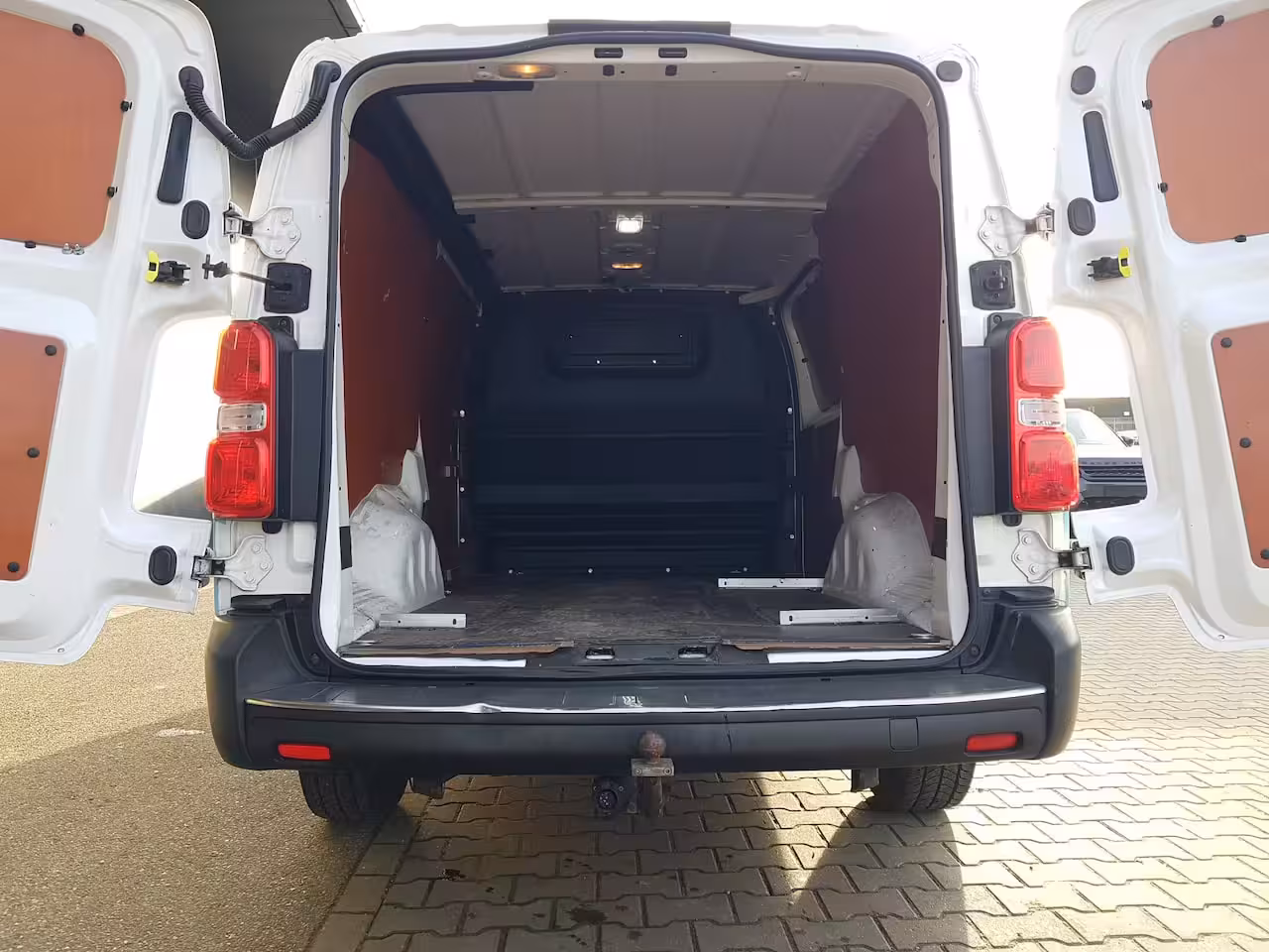 Toyota PROACE Long Worker 2.0 D-4D Cool Comfort