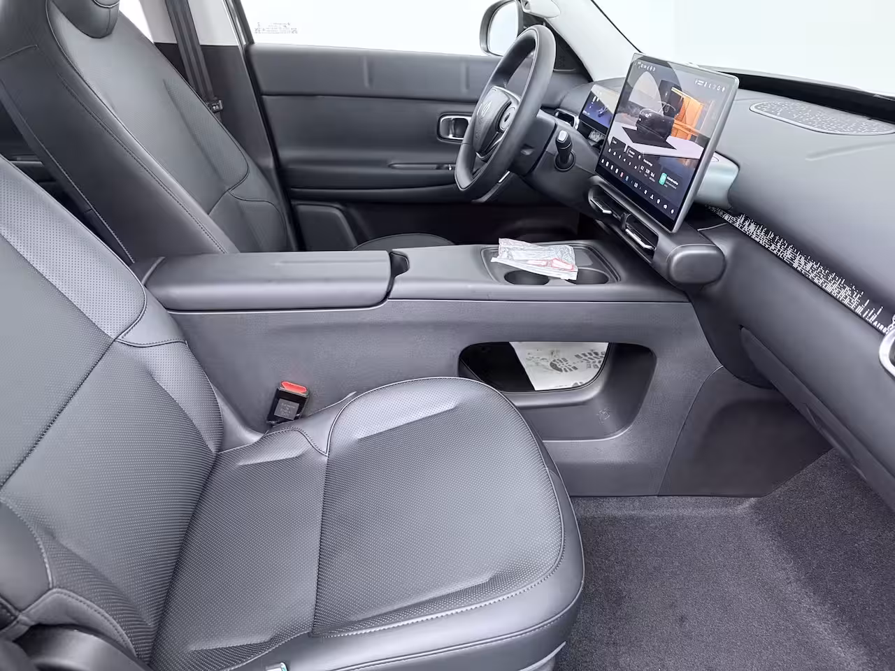 Leapmotor B03X ProMax Design 53 kWh | €1000 korting | Carplay | Adaptieve Cruise Control | Keyless | Led