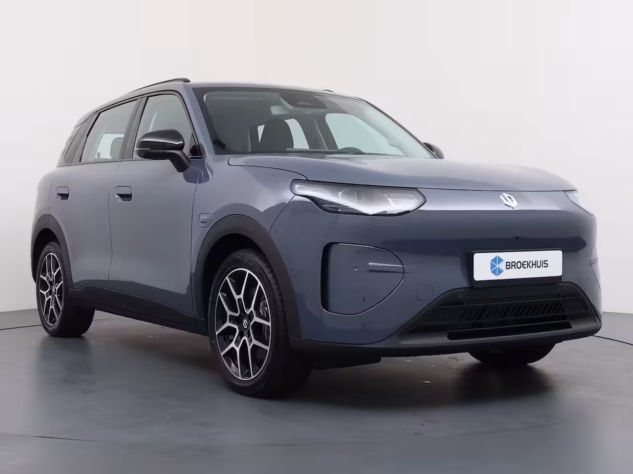 Leapmotor B03X ProMax Design 53 kWh | €1000 korting | Carplay | Adaptieve Cruise Control | Keyless | Led