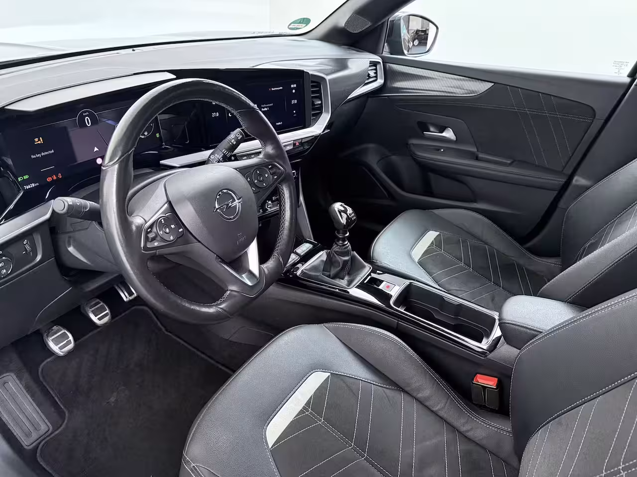Opel Mokka 1.2 Turbo Ultimate | Achteruitrijcamera | Alcantara bekleding | Electronic climate control
