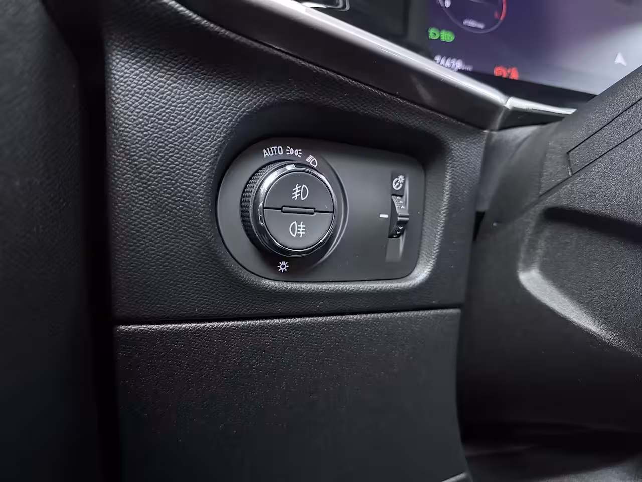 Opel Mokka 1.2 Turbo Ultimate | Achteruitrijcamera | Alcantara bekleding | Electronic climate control