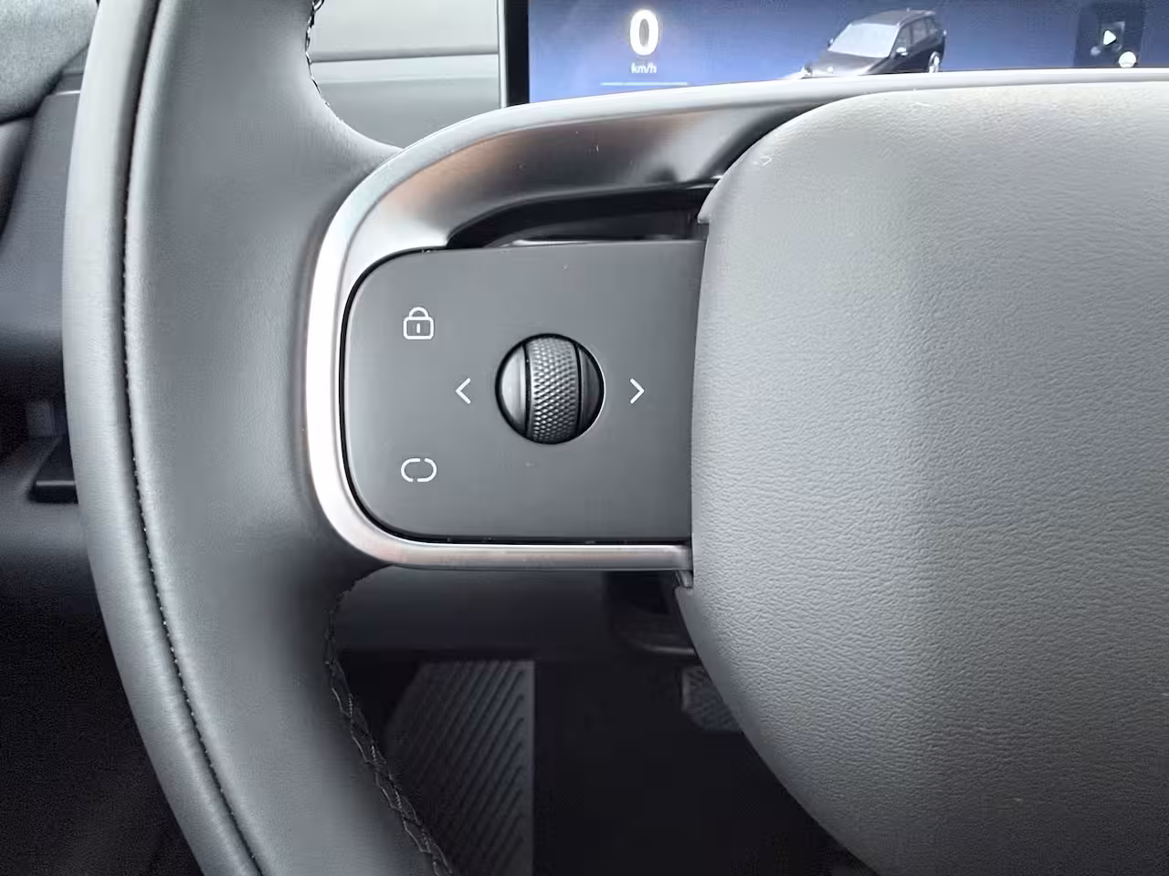 Leapmotor C10 Design ProMax 81.9 kWh | DEMO | Audio installatie | Cruise control adaptief met Stop&Go en