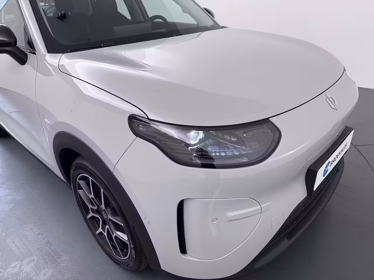 Leapmotor B03X ProMax Design 53 kWh | €1000 korting | Carplay | Adaptieve Cruise Control | Keyless | Led