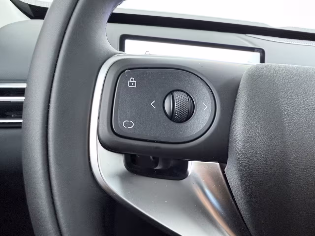 Leapmotor B03X ProMax Design 53 kWh | €1000 korting | Carplay | Adaptieve Cruise Control | Keyless | Led