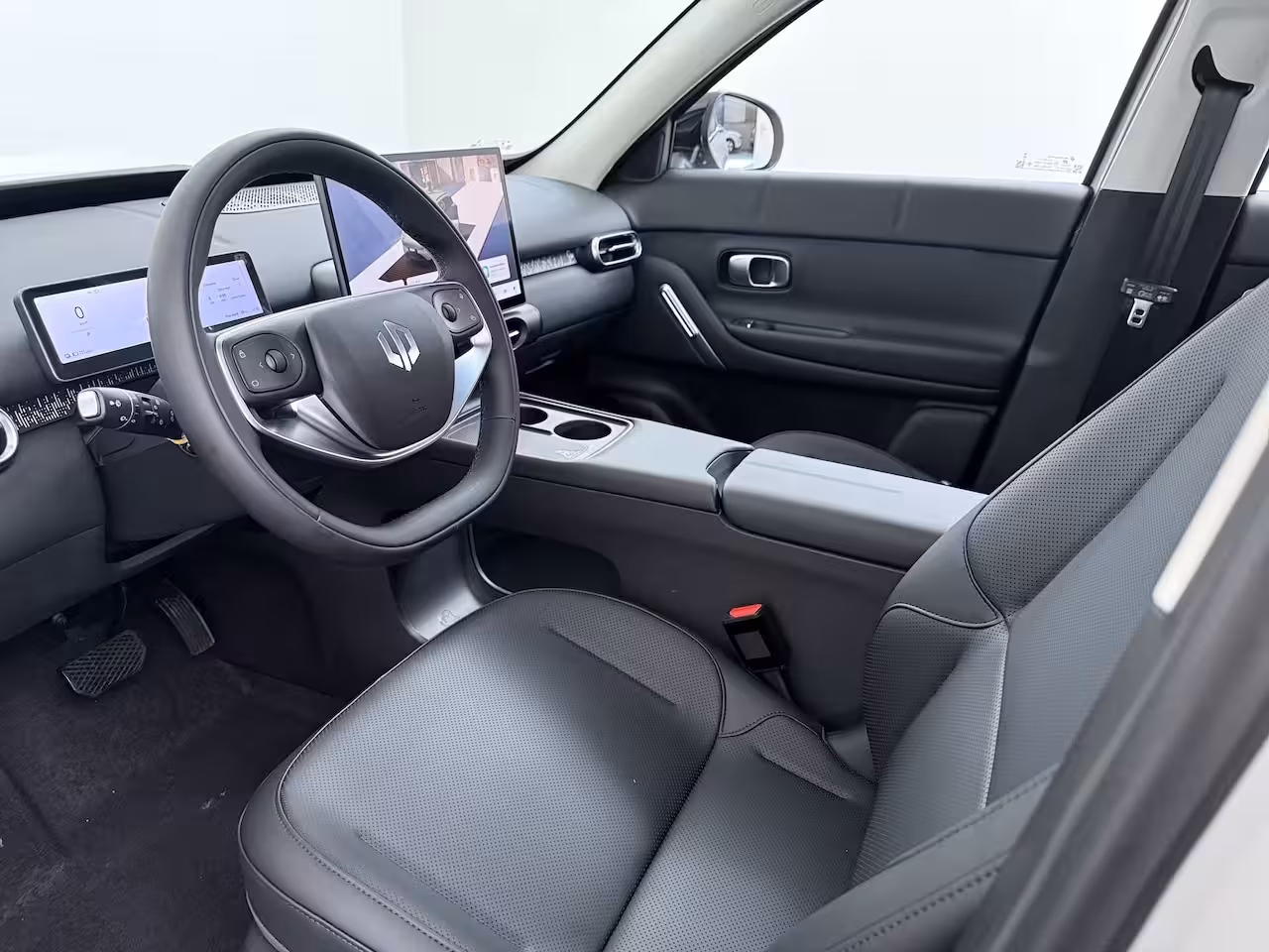 Leapmotor B03X ProMax Design 53 kWh | €1000 korting | Carplay | Adaptieve Cruise Control | Keyless | Led