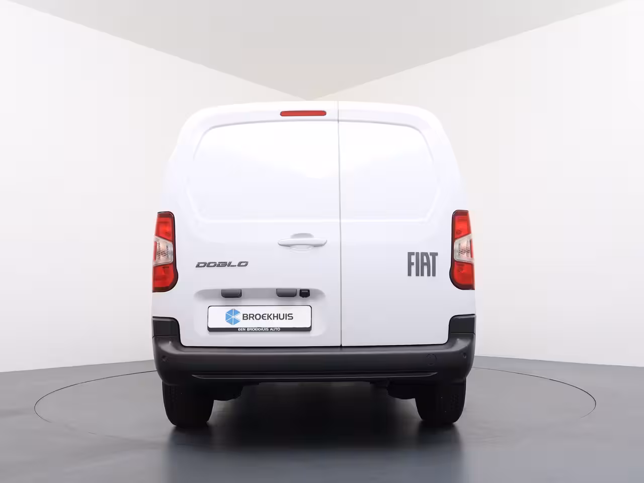 Fiat Doblò 1.5 BlueHDi 130 S&S L2 | Achteruitrijcamera met 180° Area view | Airconditioning | Central