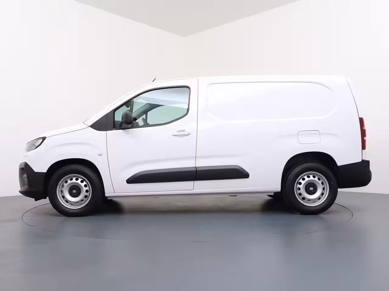 Fiat Doblò 1.5 BlueHDi 130 S&S L2 | Achteruitrijcamera met 180° Area view | Airconditioning | Central