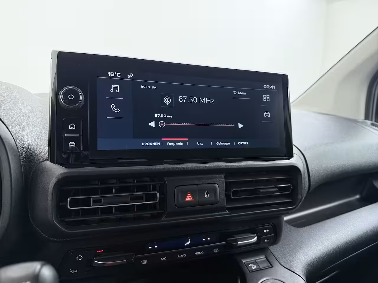 Fiat Doblò 1.5 BlueHDi 130 S&S L2 | Achteruitrijcamera met 180° Area view | Airconditioning | Central