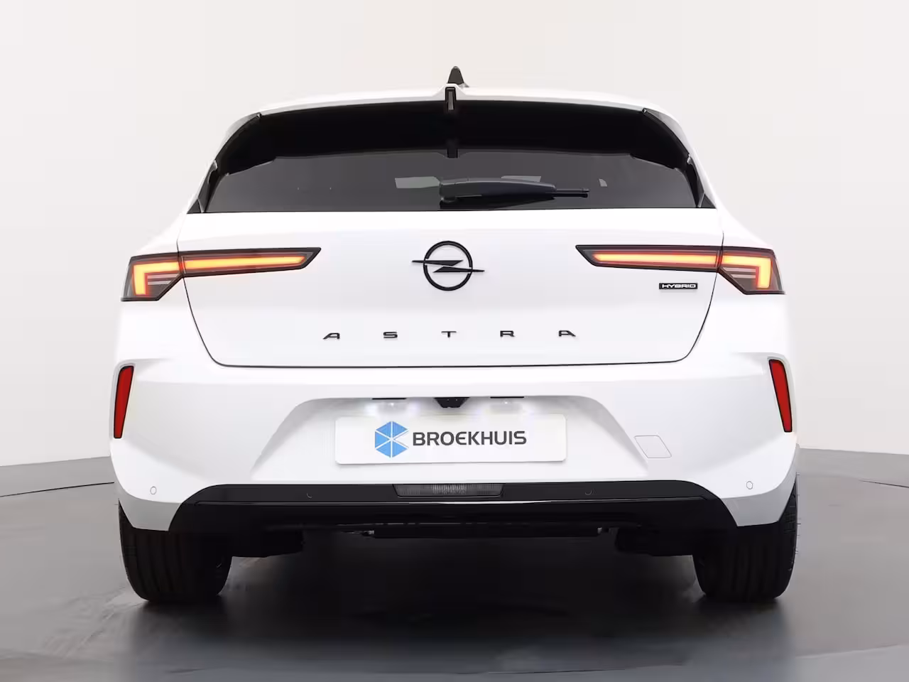 Opel Astra 1.6 Plug-in-Hybrid 195pk GS | DEMO | 3, 7 kW boordlader | 7, 4 kW boordlader | Achteruitri