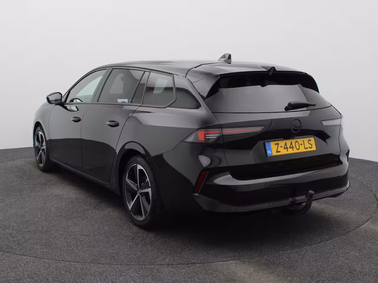 Opel Astra Sports Tourer 1.2 Turbo GS TREKHAAK | 4 SEASON | | Apple Carplay/Android Auto|telefoonintegratie premium