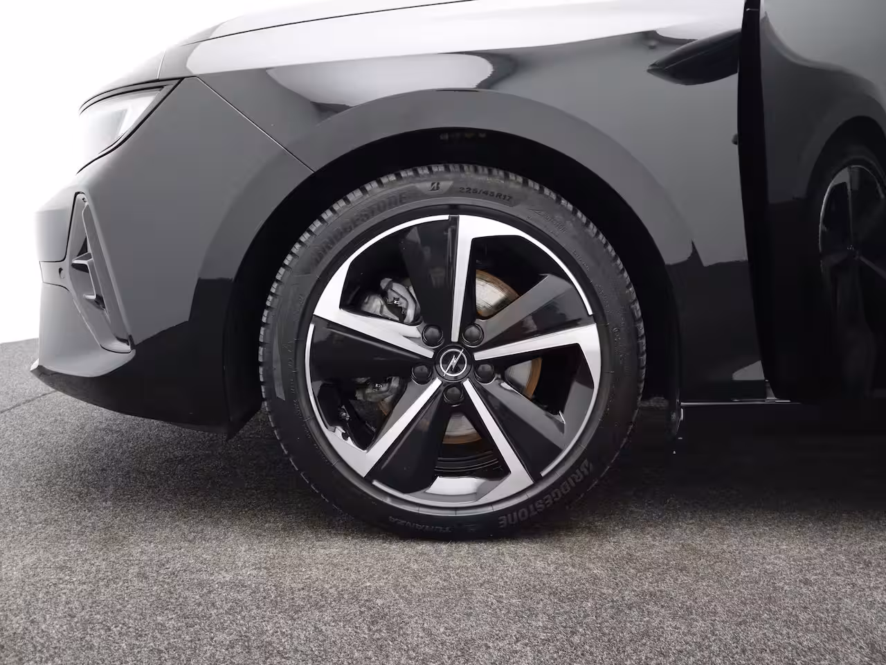Opel Astra Sports Tourer 1.2 Turbo GS TREKHAAK | 4 SEASON | | Apple Carplay/Android Auto|telefoonintegratie premium