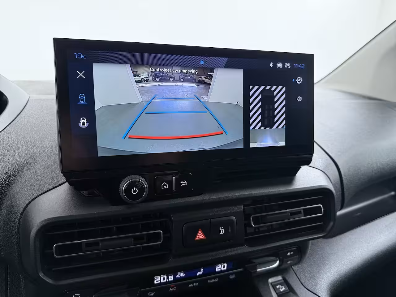 Peugeot Partner 1.5 BlueHDi 130 EAT8 S&S L1 | Achteruitrijcamera | Airco (automatisch) | Apple Carplay/And