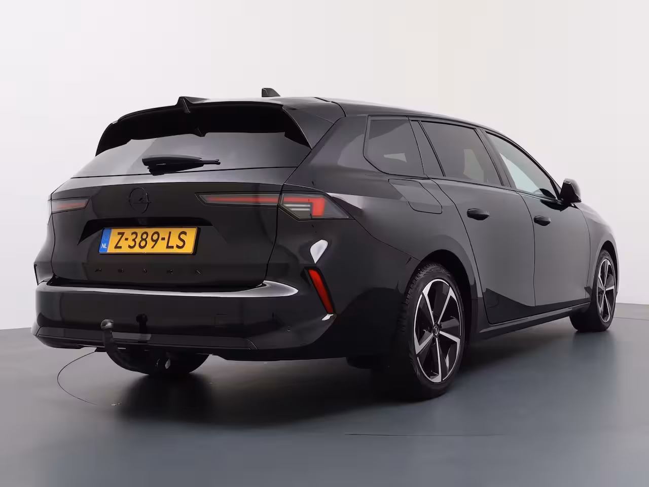 Opel Astra Sports Tourer 1.2 Turbo GS Trekhaak | All-seasons | Apple Carplay/Android Auto|telefoonintegratie premiu